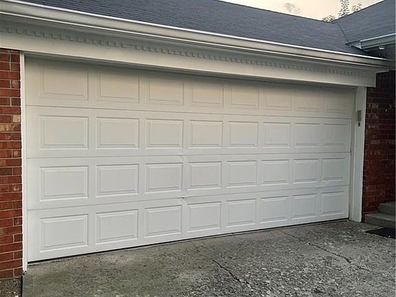 2nd image of 10290 Kiowa Dr