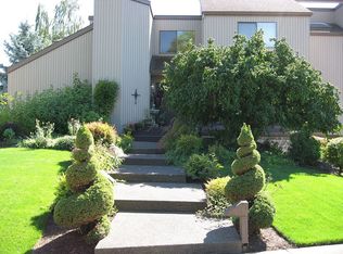 700 Smith Dr, Woodburn, OR 97071