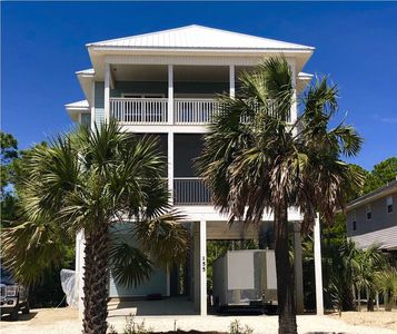 155 Griffin Ave, Port St Joe, FL, 32456