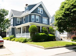 1137 Beach 12 St #12, Far Rockaway, NY 11691