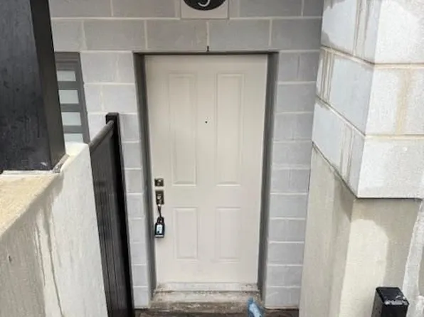 25 Isherwood Ave #5, Cambridge, ON N1R 0E2