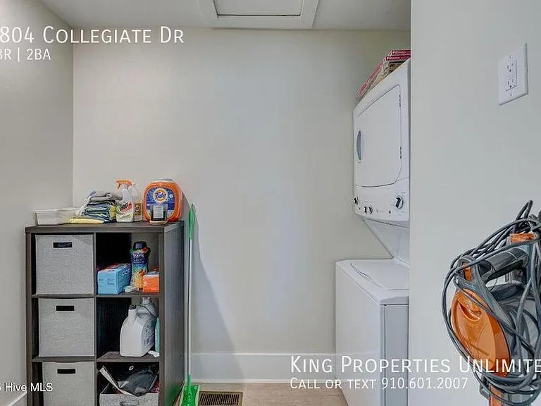 4804 Collegiate Dr — Photo 9