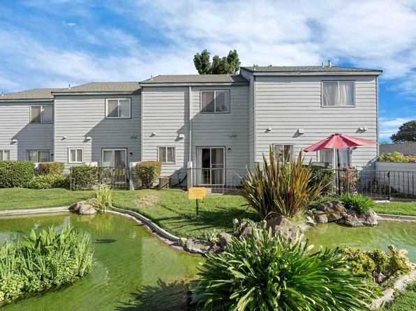 445 Almond Dr APT 152, Lodi, CA 95240
