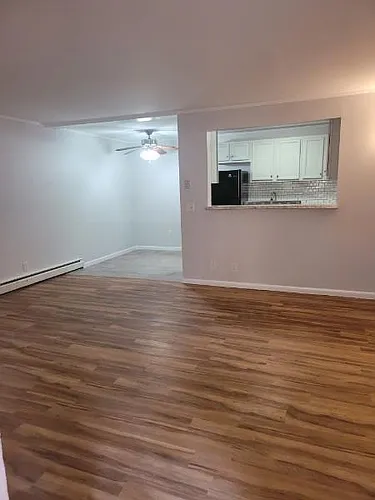 550 Harding Pl Photo 1