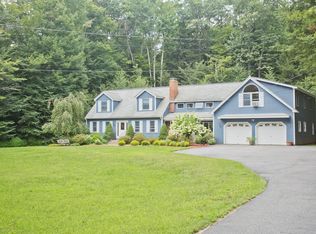 74 Williamsville Rd, Hubbardston, MA 01452