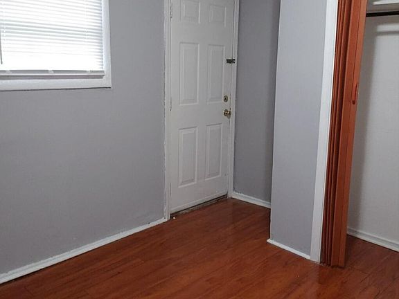3rd image of 1317 E Price St #1