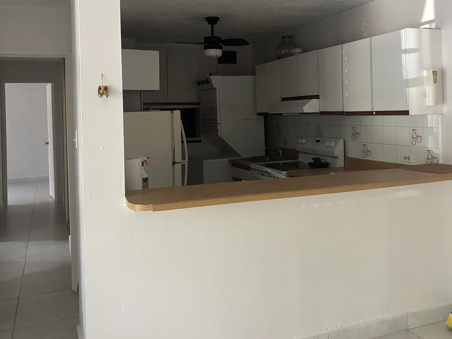 4 bed, 1900 sqft, $3,150 — Photo 1
