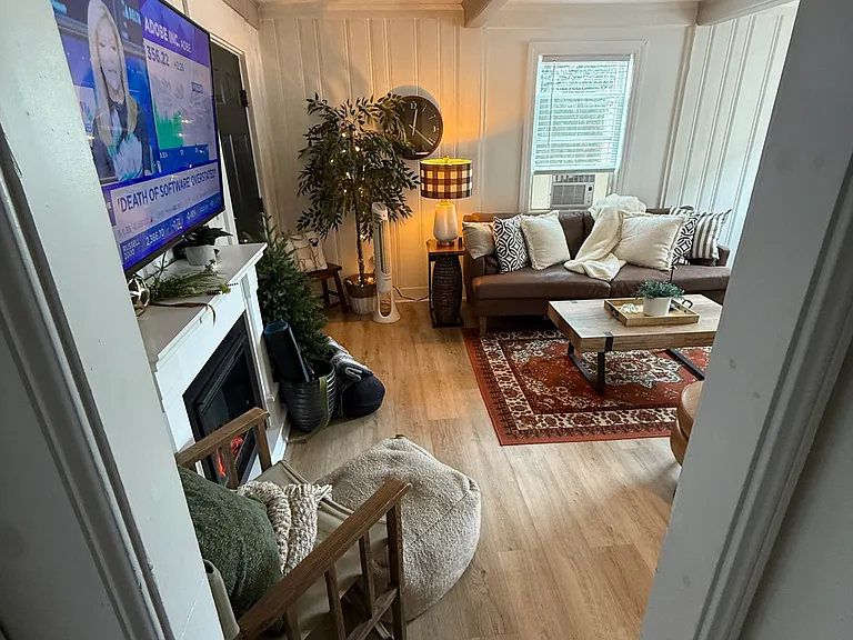 114 Sawyer St #1 — Photo 15