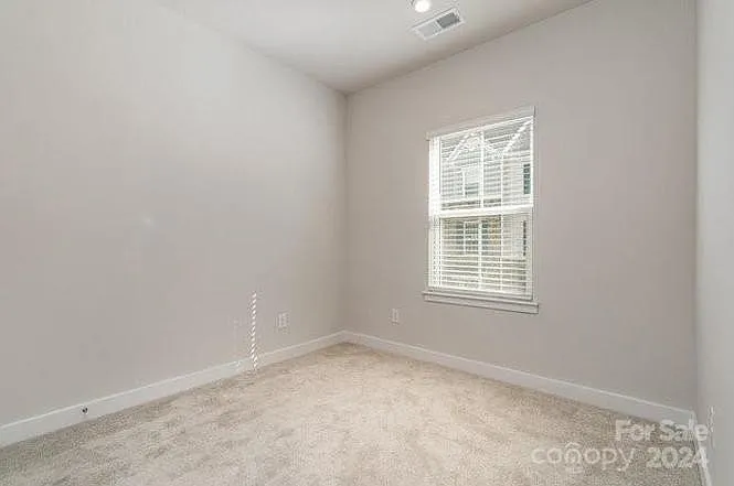 9342 Mallard Mills Dr — Photo 6