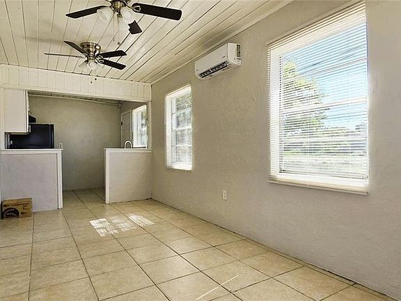 3rd image of 134 E STREET #1 & 2