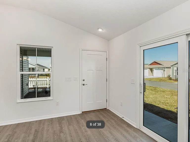 1746 Brody Ct — Photo 7