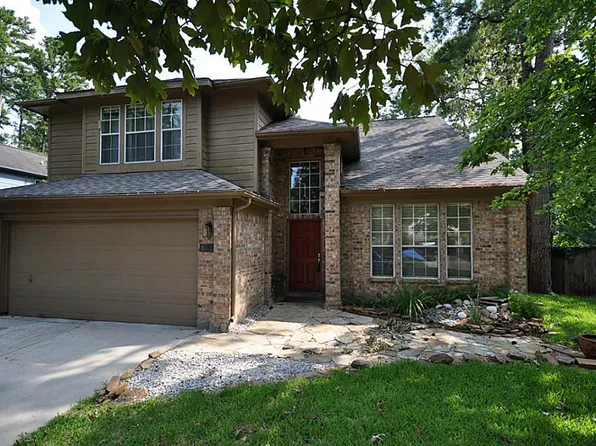 15 Trailhead Pl, Spring, TX 77381