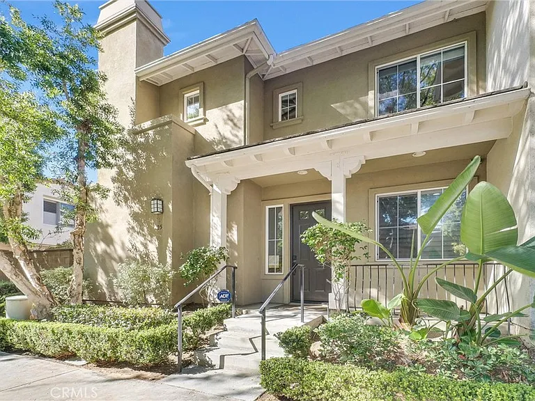 25 Bolinas — Photo 1