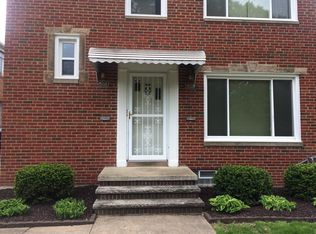 5609 Warwick Dr, Parma, OH 44129