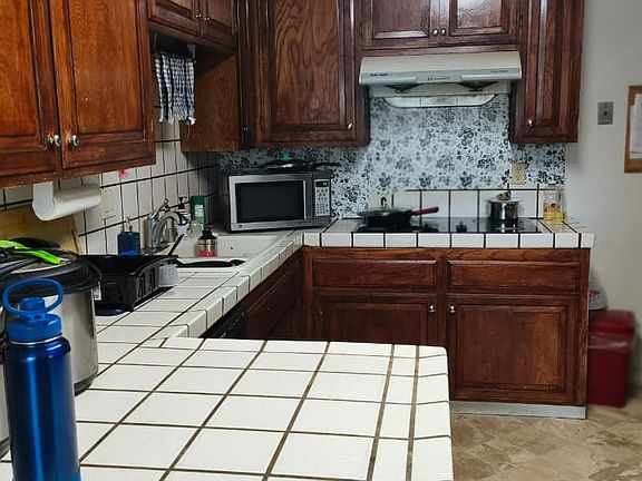 3rd image of 668 E Olive Ave #1