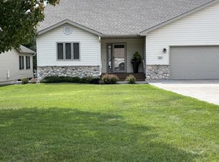 1142 Como Ave, Duluth, MN 55811
