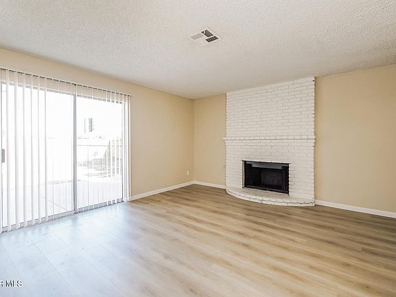 4th image of 855 E Avenue J9