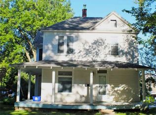 401 S Lucas St, Iowa City, IA 52240