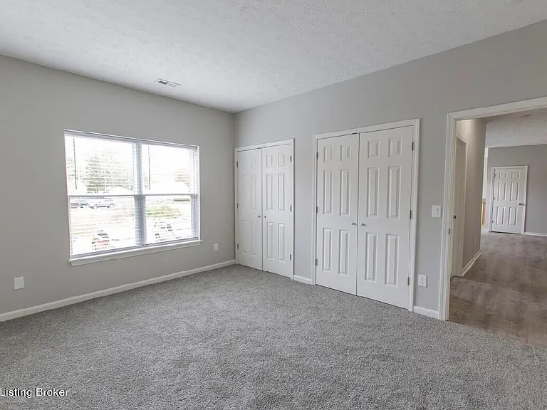 608 E Spring St #2 — Photo 4