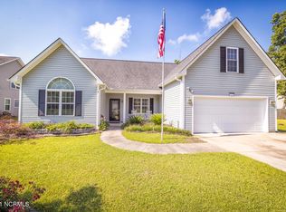 171 Schoolview Dr, Rocky Point, NC 28457