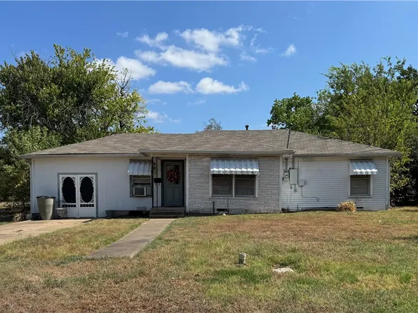 1412 Burt St, Bryan, TX 77802