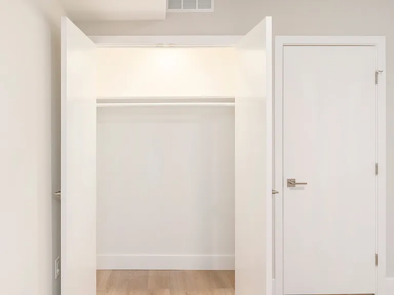 429 W York St #1 — Photo 18