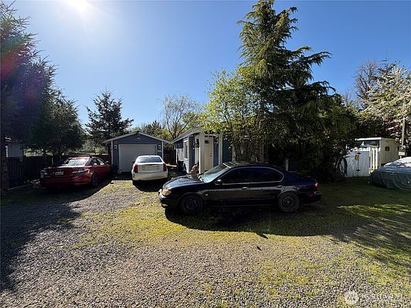 2nd image of 12204 Littlerock Road SW