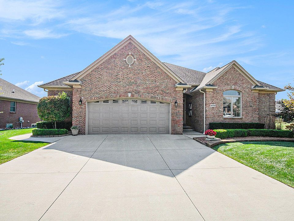 1st image of 16754 Shinnecock Dr
