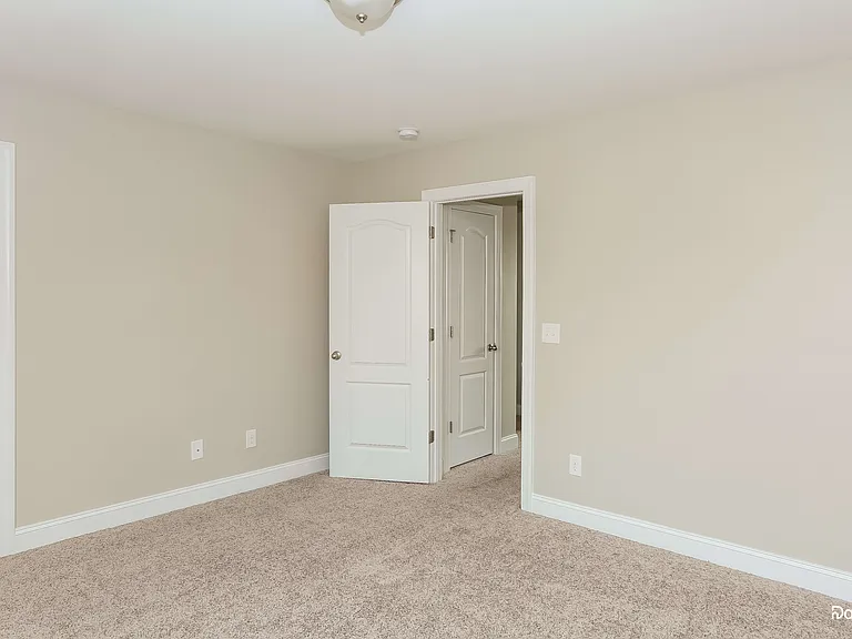 4310 Hornyak Dr — Photo 8