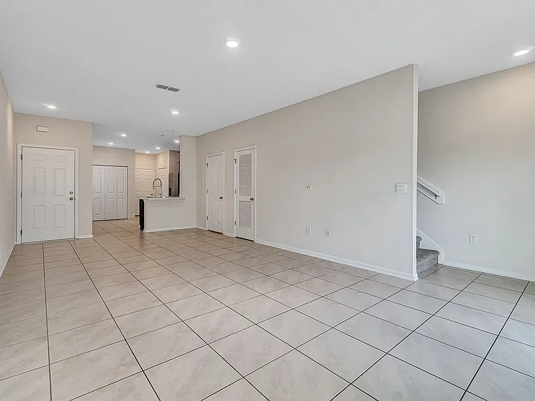 920 Observatory Pkwy — Photo 4