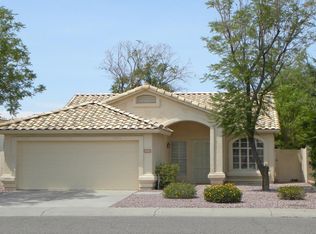 7452 W Crest Ln, Glendale, AZ 85310