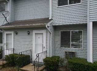 489 Wilson St APT 4, Waterbury, CT 06708