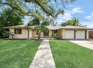 10206 Catlett Ln, La Porte, TX 77571