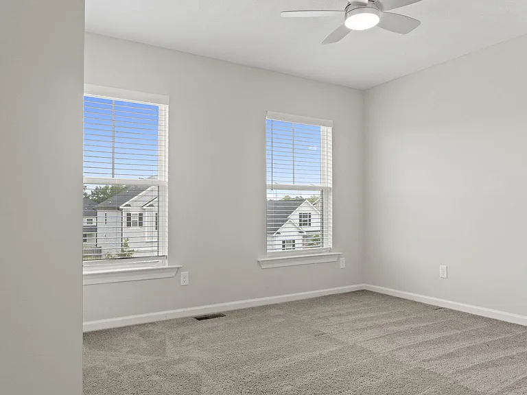 912 Newburn Dr — Photo 25