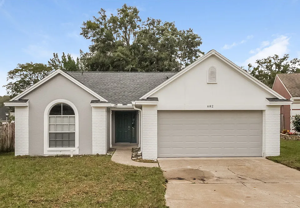 682 Whitetail Loop