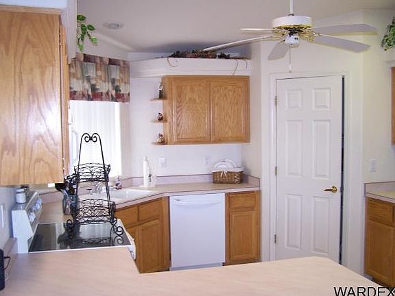 3rd image of 3220 Palmtree Dr