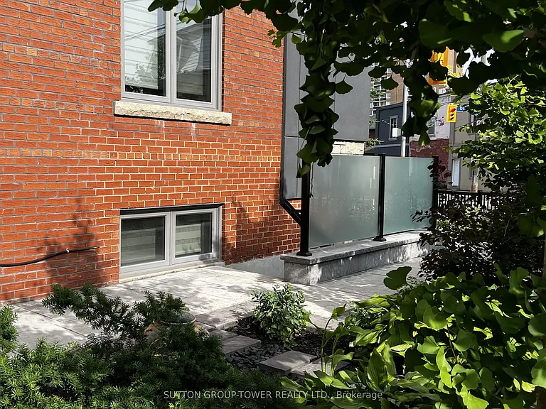 2036 Davenport Rd #1 — Photo 2