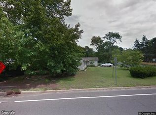 40 Laurelton Ave, Jackson, NJ 08527