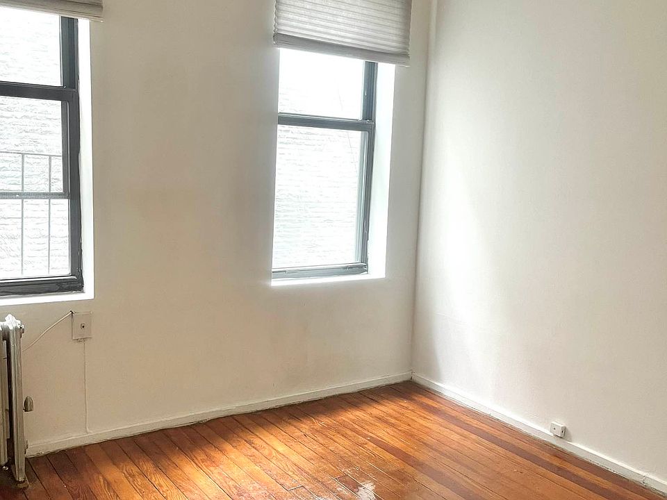 1st image of 240 E 9th St APT 7