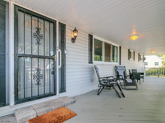2nd image of 30140 Regent Rd