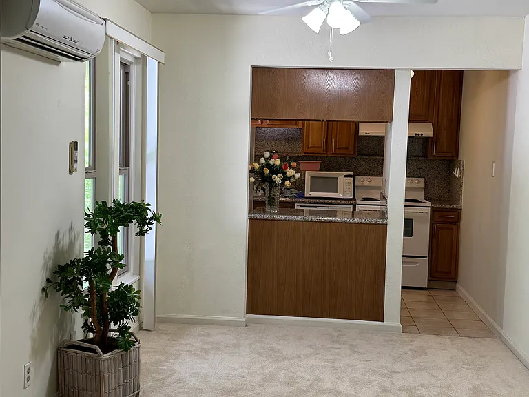 2069 Camel Ln #5 — Photo 7
