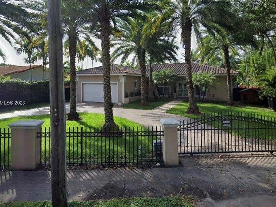 1st image of 12520-12520 Griffing Blvd