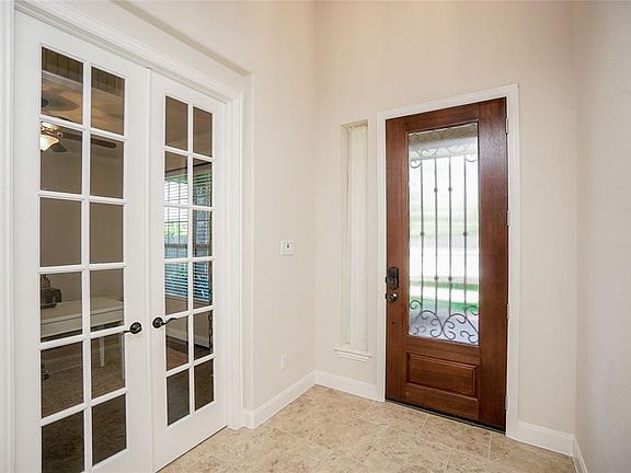 4th image of 21227 Barton Hollow Ln
