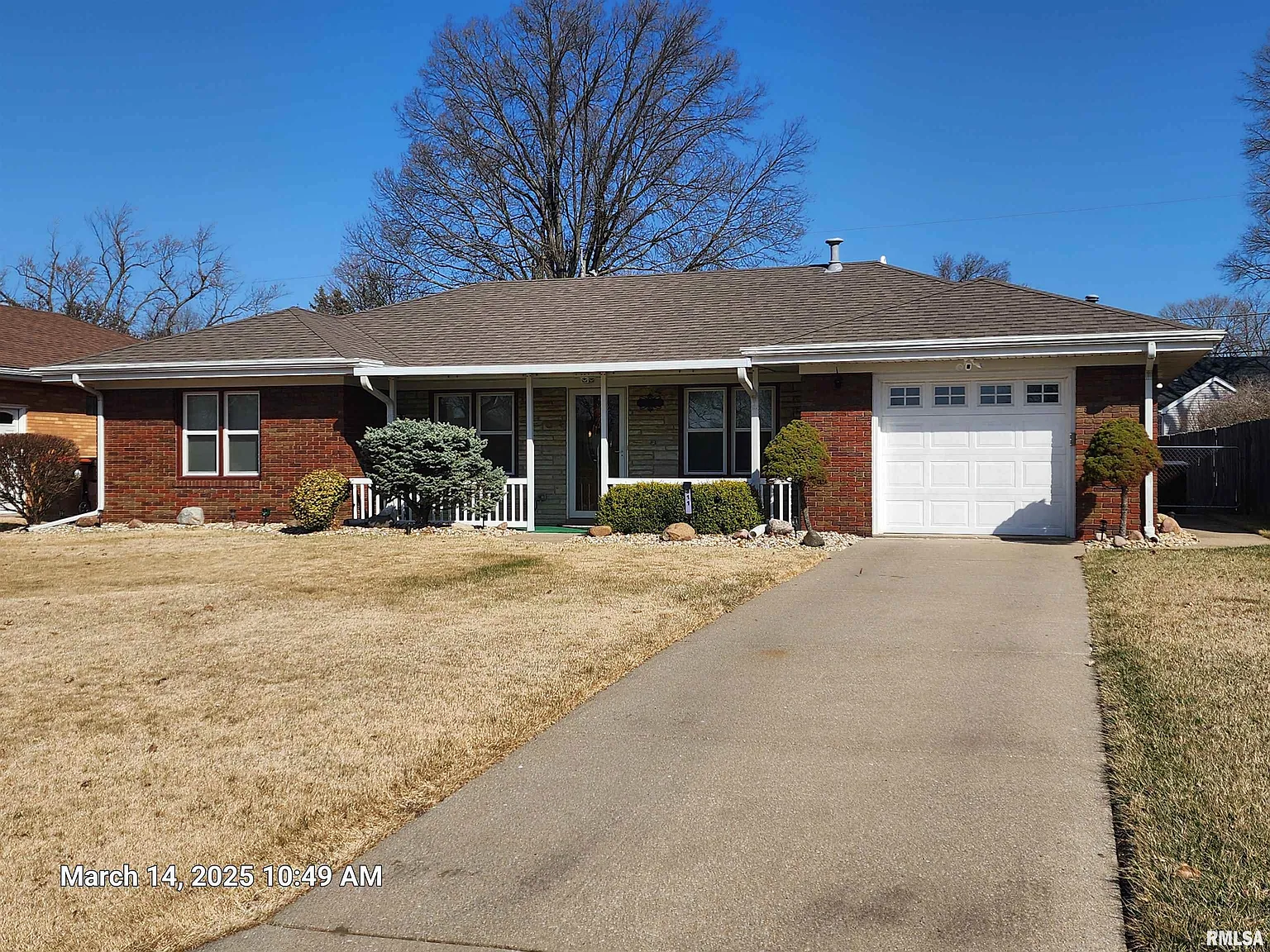 311 W Northridge Ln photo 1