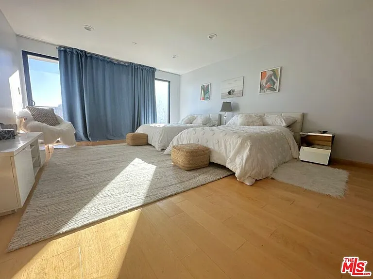 9300 Warbler Way — Photo 29