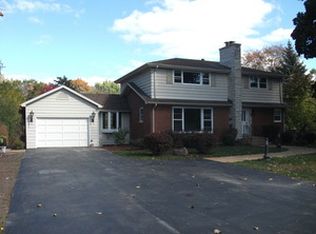 22W240 Irving Park Rd, Roselle, IL 60172