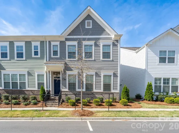 15132 Rocky Bluff Loop, Davidson, NC 28036
