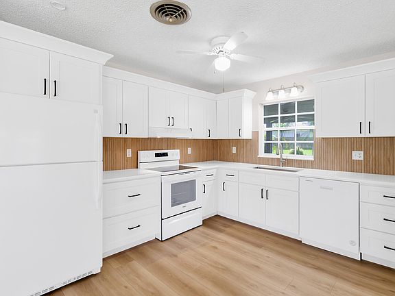 4th image of 4545 13TH Street