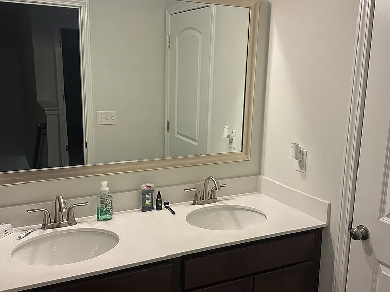 319 Yukon Dr — Photo 8