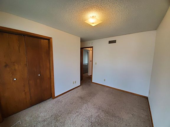 2nd image of 715 Stanwood Dr